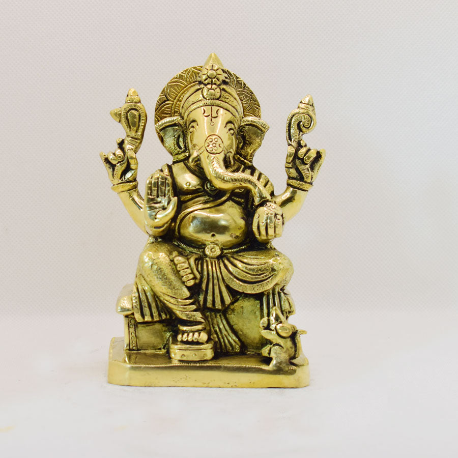 TRADITIONAL BRASS GANESHA WITH MINUTE WORK