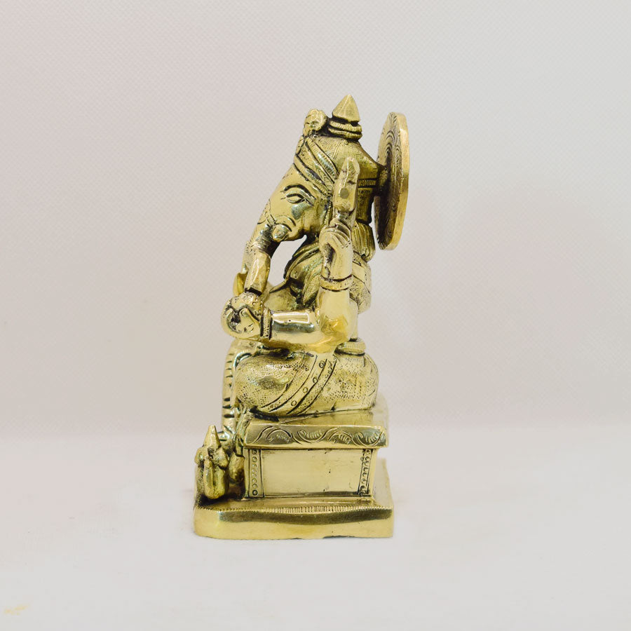 TRADITIONAL BRASS GANESHA WITH MINUTE WORK