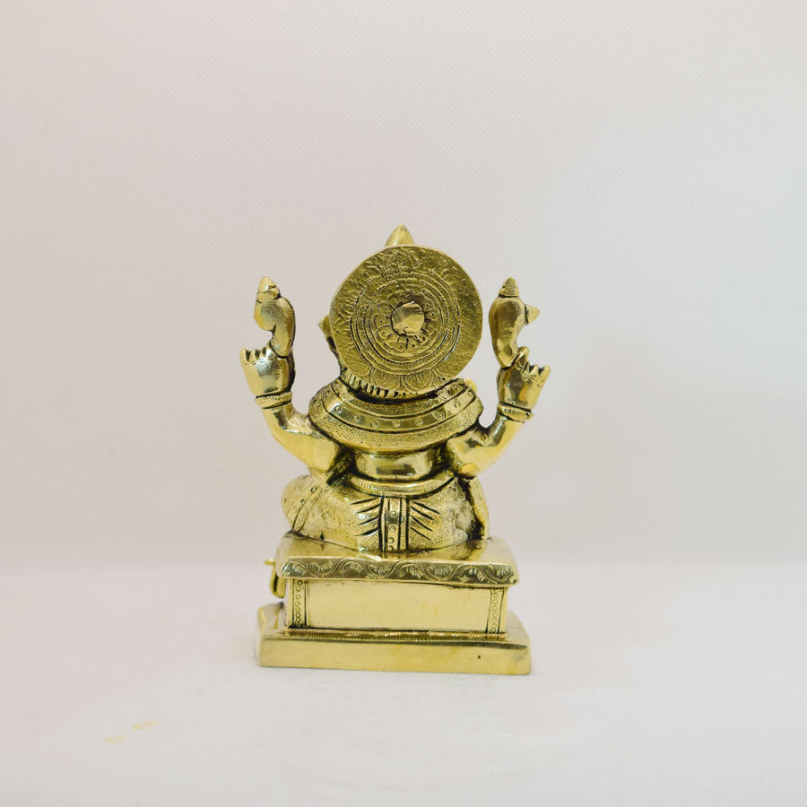 TRADITIONAL BRASS GANESHA WITH MINUTE WORK